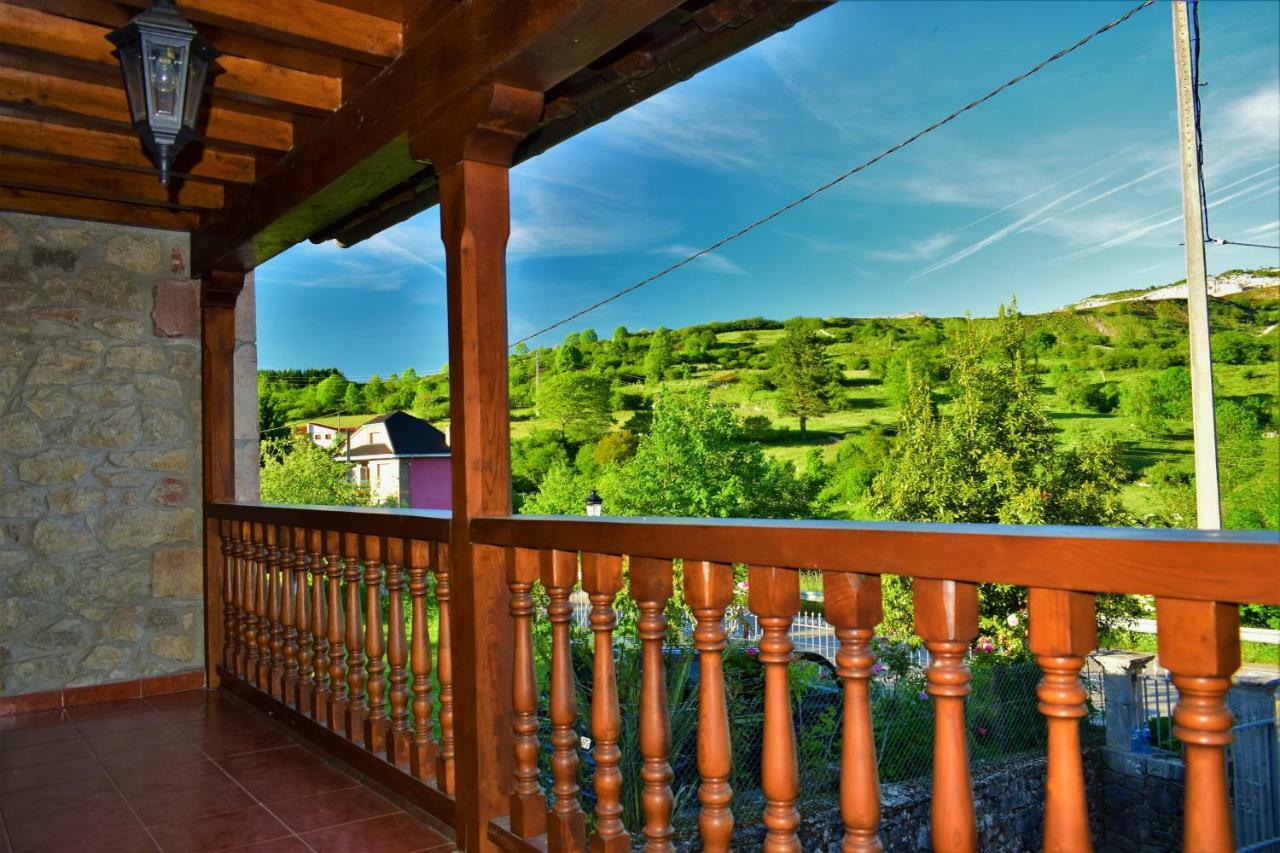 La Cabada Villa Ortiguero Exterior photo
